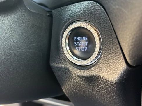 Used 2019 Toyota RAV4 XLE image 19