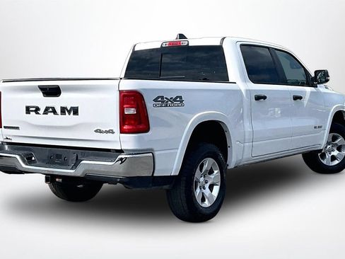 Used 2025 RAM 1500 Big Horn AWD/4WD image 6