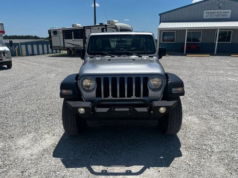 Used 2019 Jeep Wrangler Sport AWD/4WD image 8