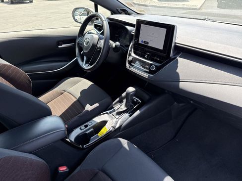 Used 2023 Toyota Corolla SE w/ SE Premium Package FWD image 24