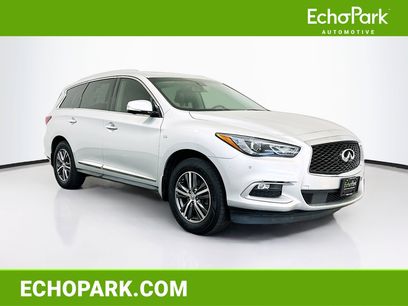 Used 2016 INFINITI QX60 FWD w/ Premium Plus Package