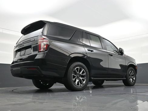 Used 2024 Chevrolet Tahoe Z71 w/ Luxury Package AWD/4WD image 28