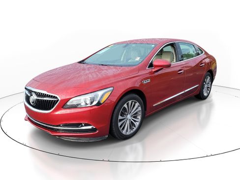 Used 2019 Buick LaCrosse Essence w/ Sights and Sounds Package image 3