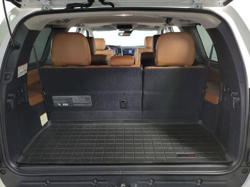 Used 2020 Toyota Sequoia Platinum image 29
