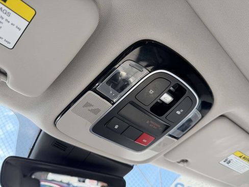 Certified 2023 Hyundai Tucson Limited AWD/4WD image 35