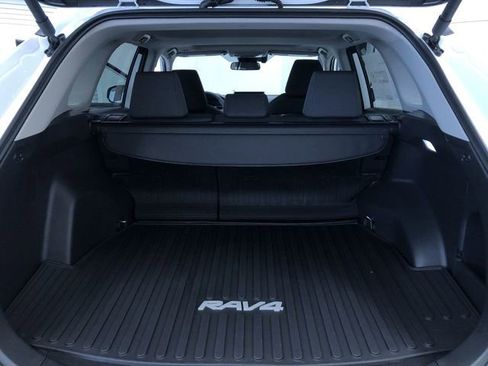 New 2025 Toyota RAV4 XLE image 31