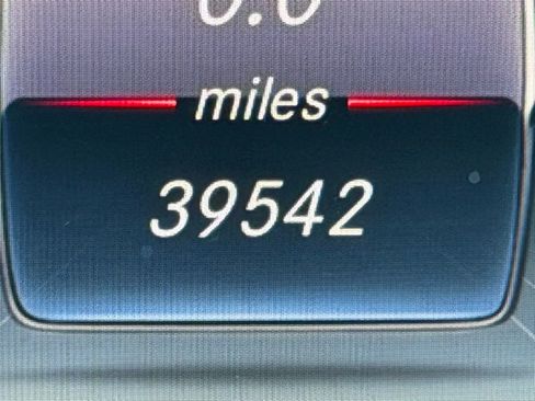 Used 2018 Mercedes-Benz E 300 E 300 image 17