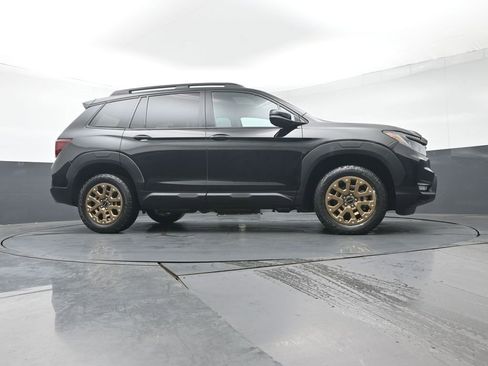 Certified 2022 Honda Passport TrailSport image 41