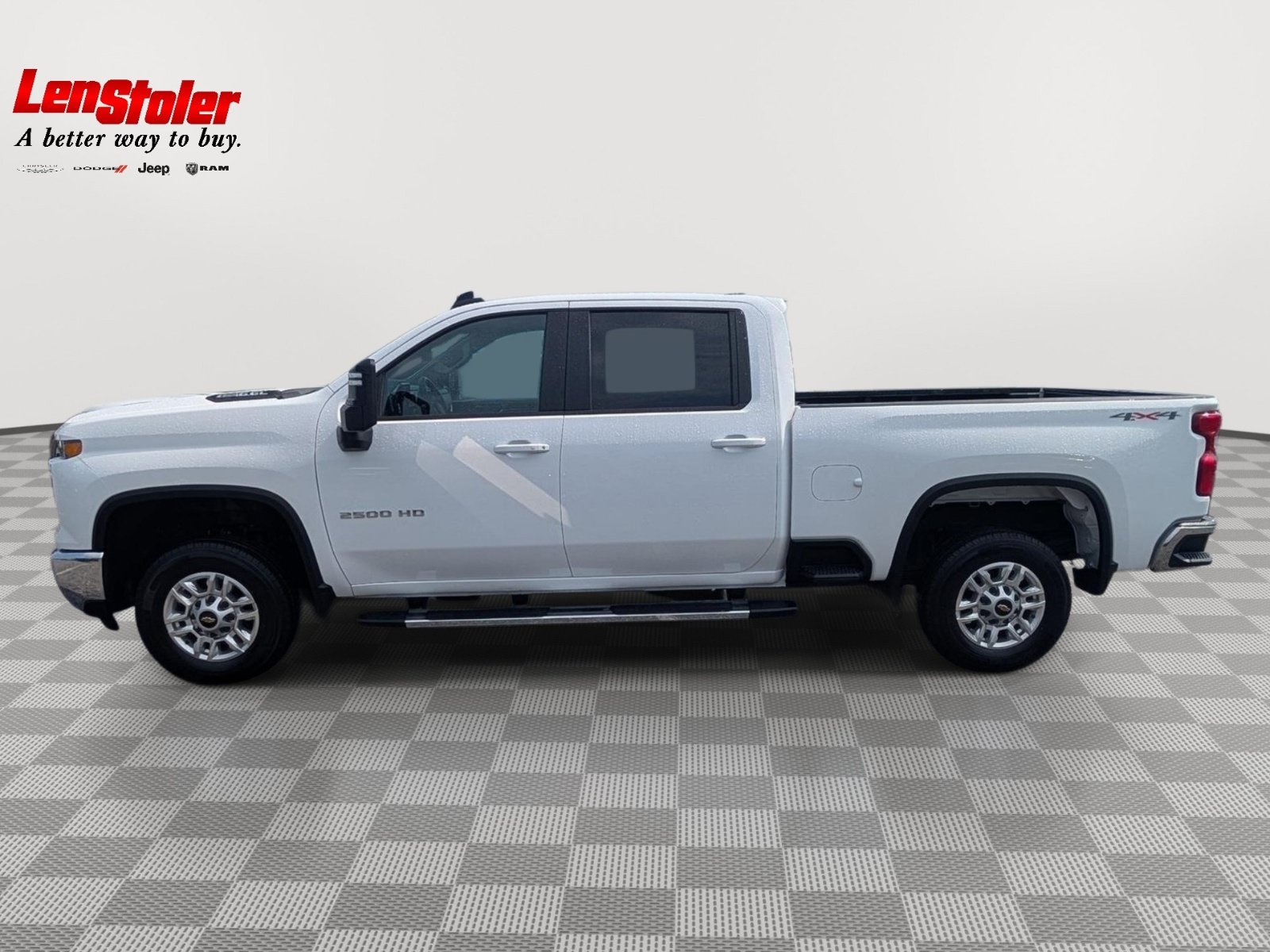 Used 2025 Chevrolet Silverado 2500 LT w/ Convenience Package AWD/4WD image 2