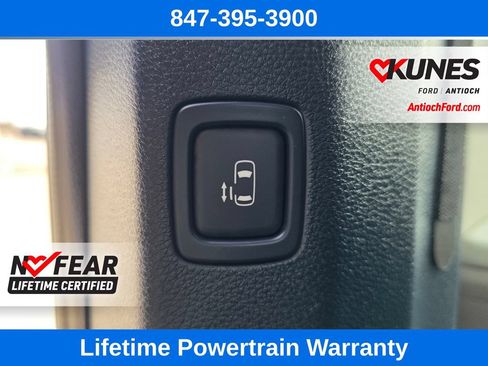 Used 2025 Kia Carnival SX Prestige FWD image 24
