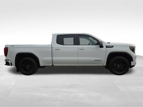 Used 2023 GMC Sierra 1500 Elevation w/ X31 Off-Road Package AWD/4WD image 13