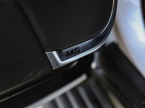 Used 2025 Cadillac Escalade V w/ LPO, Floor Liner Package image 87