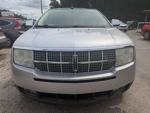 Used 2010 Lincoln MKX 2WD image 8