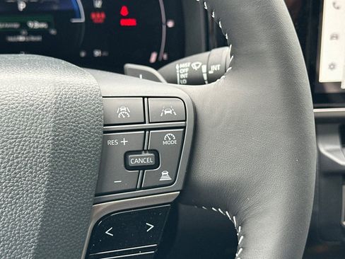 New 2026 Toyota Camry SE FWD image 27