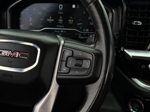 Used 2023 GMC Sierra 1500 Elevation w/ LPO, Elevation Black Package AWD/4WD image 9