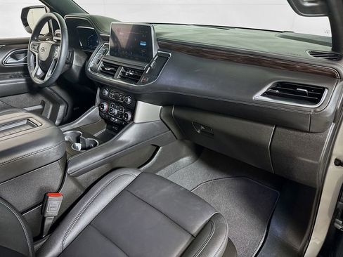 Certified 2024 Chevrolet Tahoe Z71 w/ Luxury Package image 29