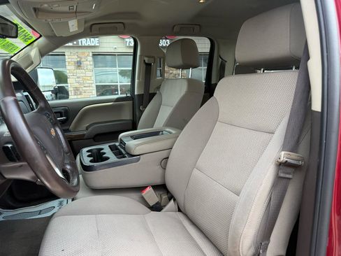 Used 2018 Chevrolet Silverado 1500 LT w/ All Star Edition AWD/4WD image 9