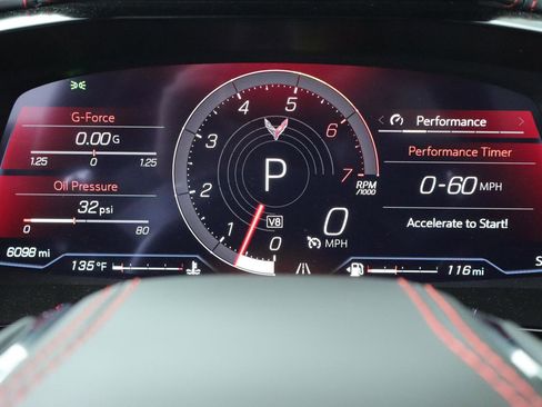 Used 2024 Chevrolet Corvette Stingray Premium Cpe w/ Battery Protection Package RWD image 18