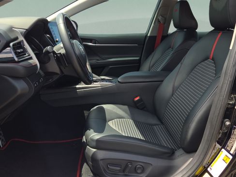 Certified 2022 Toyota Camry TRD FWD image 9