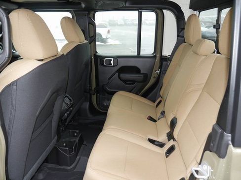 New 2026 Jeep Gladiator Sport image 19