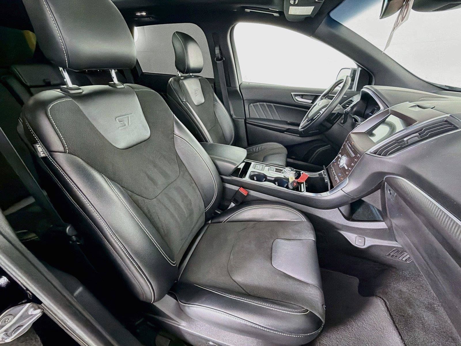 Used 2019 Ford Edge ST w/ Equipment Group 401A AWD/4WD image 27