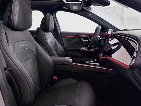 New 2026 Mercedes-Benz E 53 AMG e 4MATIC Sedan image 6