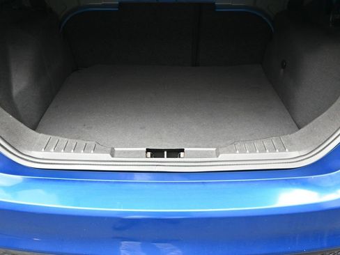 Used 2018 Ford Focus SE image 25