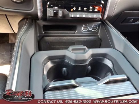 Used 2020 RAM 1500 Limited w/ Black Appearance Package AWD/4WD image 40
