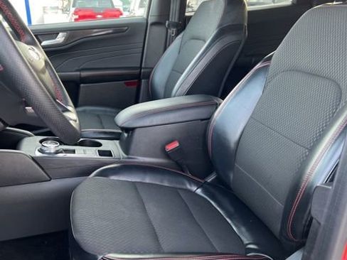 Used 2023 Ford Escape ST-Line w/ Tech Pack #1 image 16