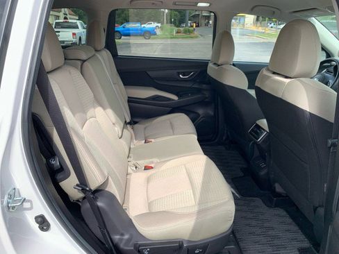 Used 2023 Subaru Ascent Premium w/ Convenience Package AWD/4WD image 15
