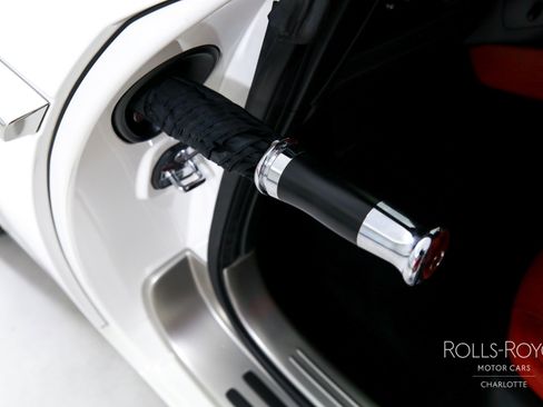 Used 2019 Rolls-Royce Wraith image 17