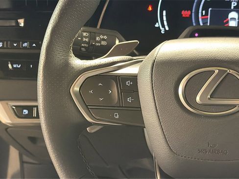 Used 2024 Lexus RX 350 F Sport image 21