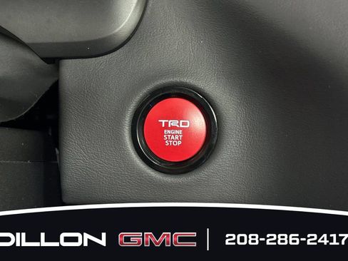 Used 2025 Toyota Tundra Platinum w/ TRD Off-Road Package AWD/4WD image 24