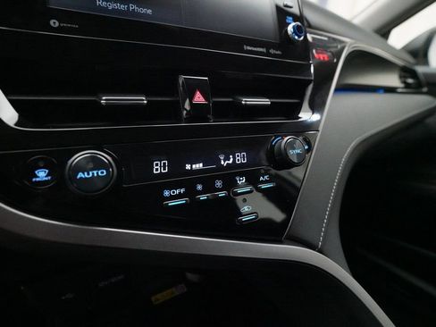 Used 2024 Toyota Camry XSE image 19