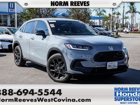 Used 2024 Honda HR-V Sport image 1