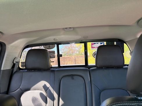 Used 2019 Nissan Frontier PRO-4X w/ Pro-4x Luxury Package image 26