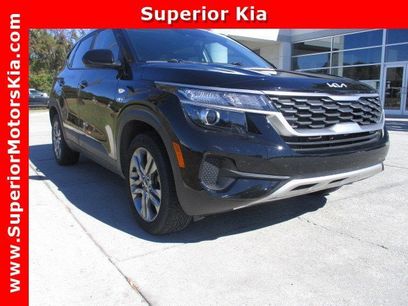 Used 2022 Kia Seltos LX
