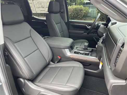 New 2025 GMC Sierra 1500 SLT w/ SLT Premium Plus Package image 29