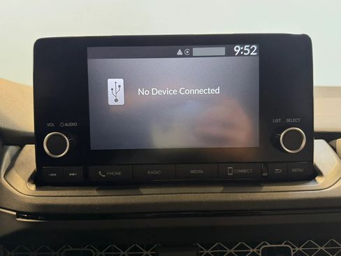 Used 2025 Honda Accord SE image 15