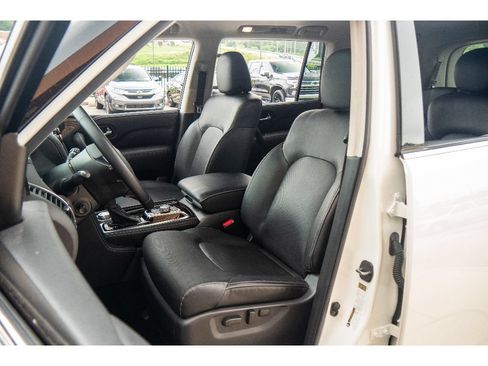 Used 2024 INFINITI QX80 Luxe w/ Cargo Package AWD/4WD image 12