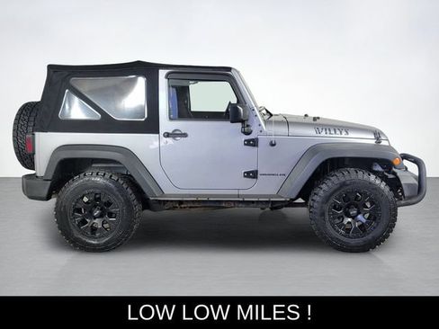 Used 2016 Jeep Wrangler Sport AWD/4WD image 2