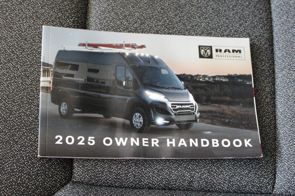 Used 2025 RAM ProMaster 2500 w/ U-Haul Equipment Group FWD image 36
