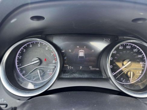 Used 2019 Toyota Camry XLE image 22