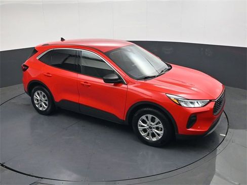 Used 2024 Ford Escape Active w/ Cold Weather Package image 20