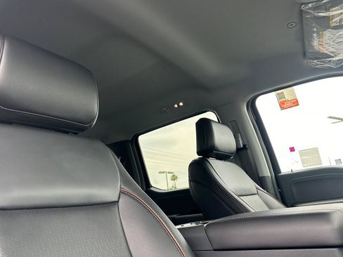 New 2025 Ford F250 Lariat w/ Black Appearance Package image 16