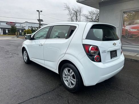 Used 2016 Chevrolet Sonic LT image 5