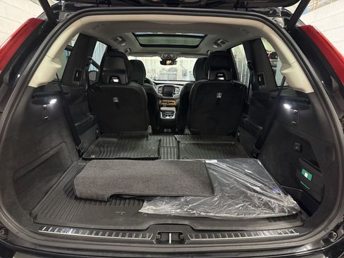 Used 2024 Volvo XC90 B6 Plus w/ Protection Package Premier AWD/4WD image 27