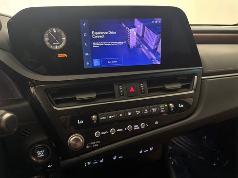 Used 2024 Lexus ES 350 w/ Premium Package FWD image 37