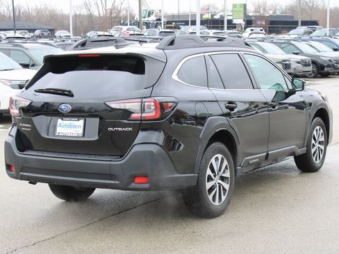 Certified 2024 Subaru Outback Premium image 5