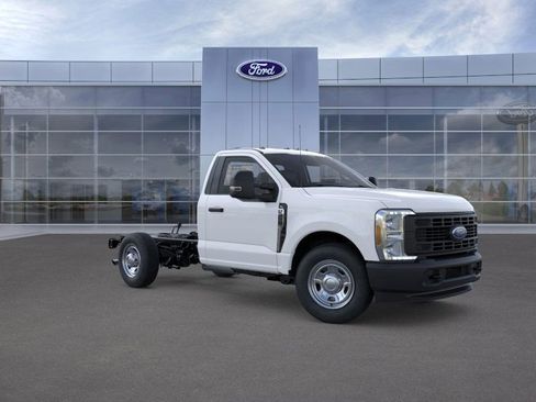 New 2026 Ford F350 XL image 29